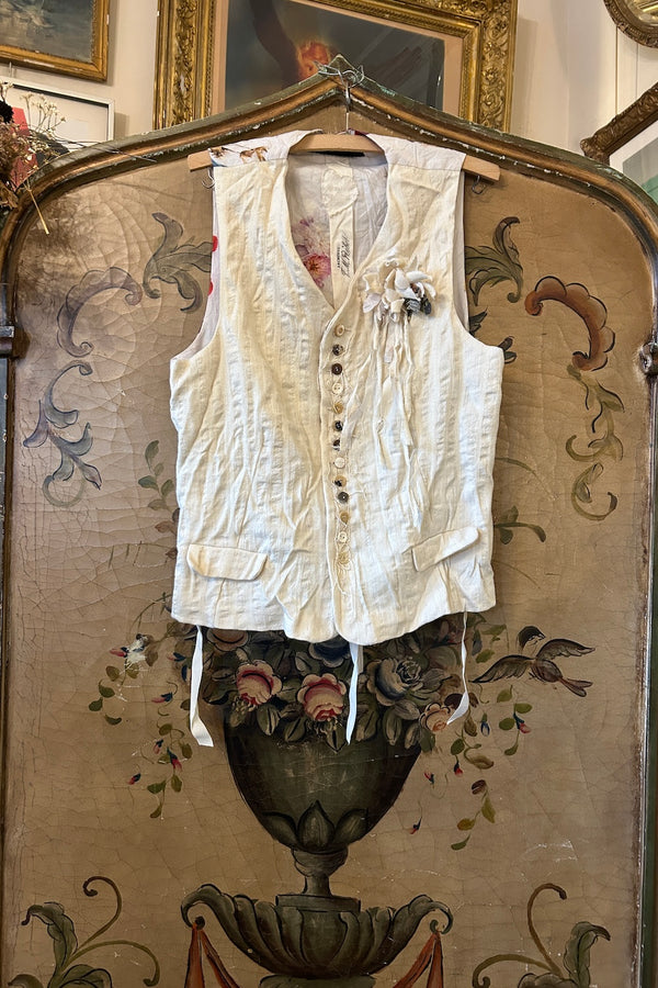 VEST