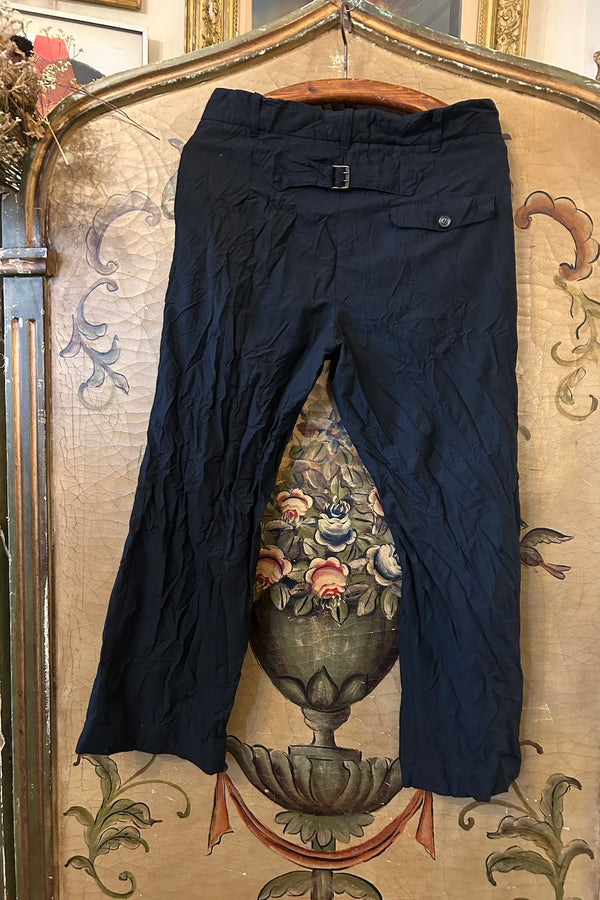 BLACK TROUSERS