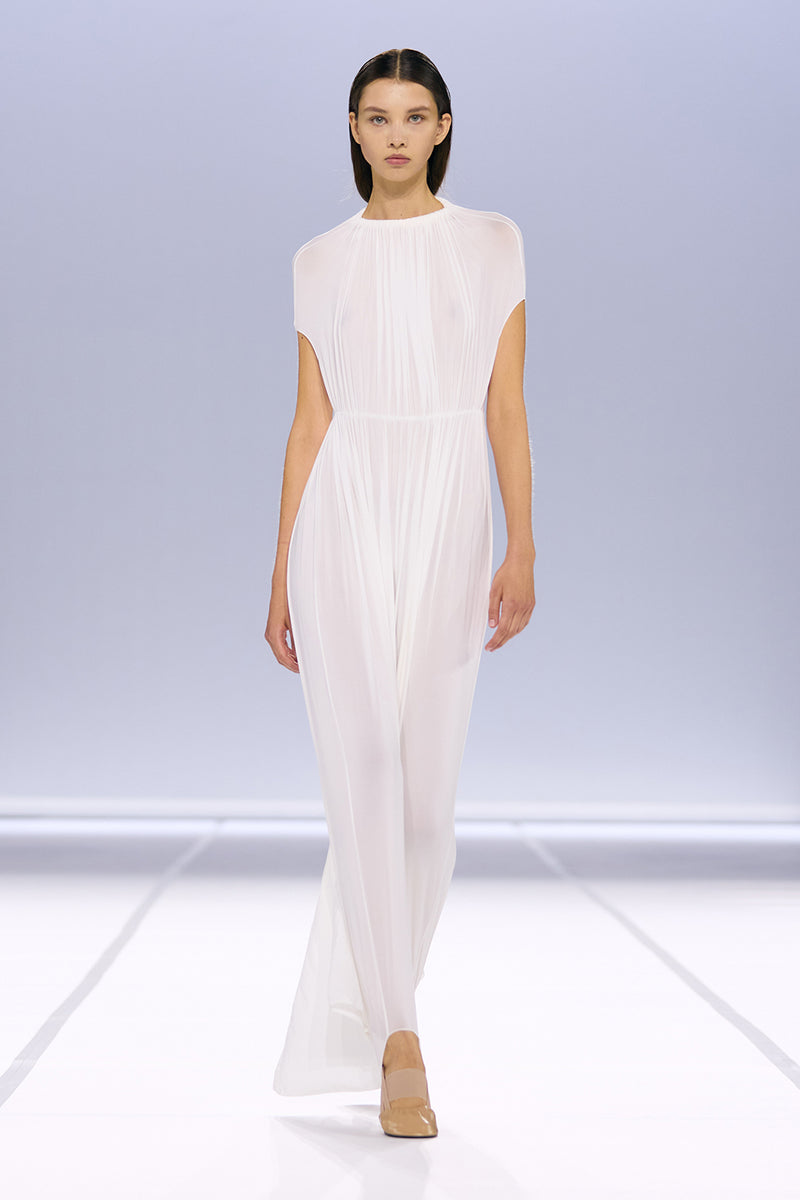 GATHERED NECK FUSEAU DRESS