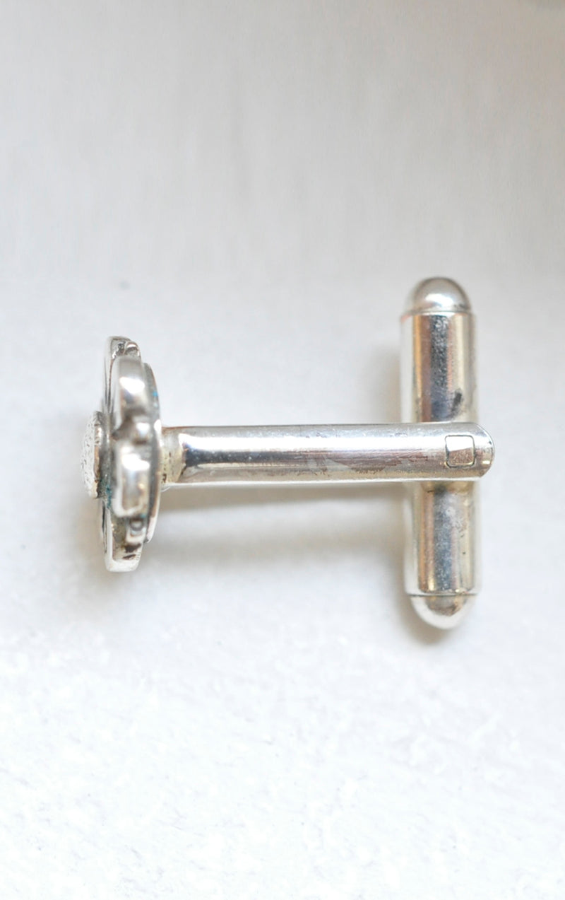 CUFFLINKS