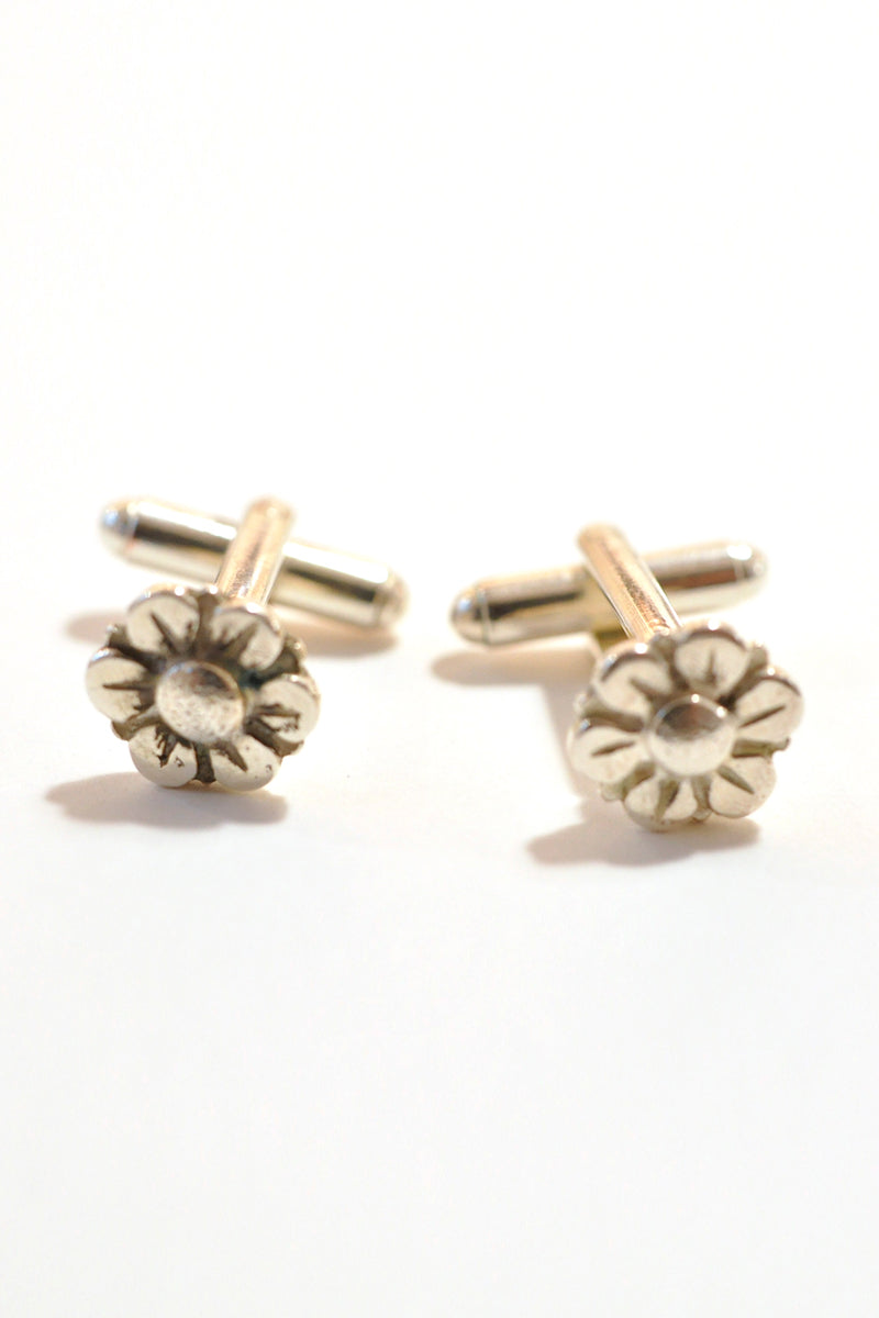 CUFFLINKS