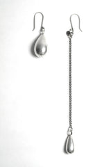 JUDITH EARRING PEARL + EARRING CHAIN