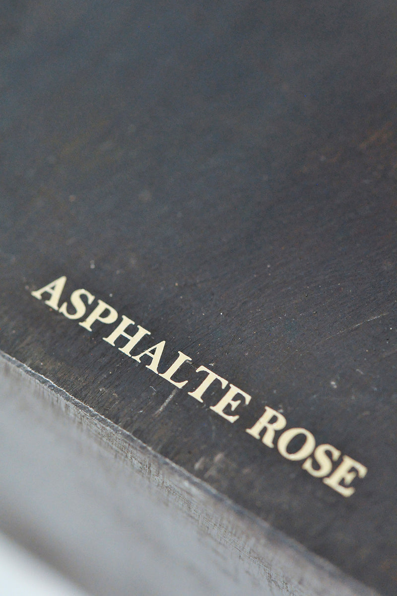 BLACK BLOCK POT POURRI VEGETAL AMBER / ASPHALTE ROSE
