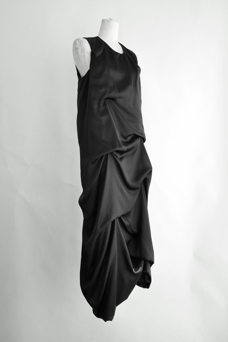 MOOVEMENT DRESS