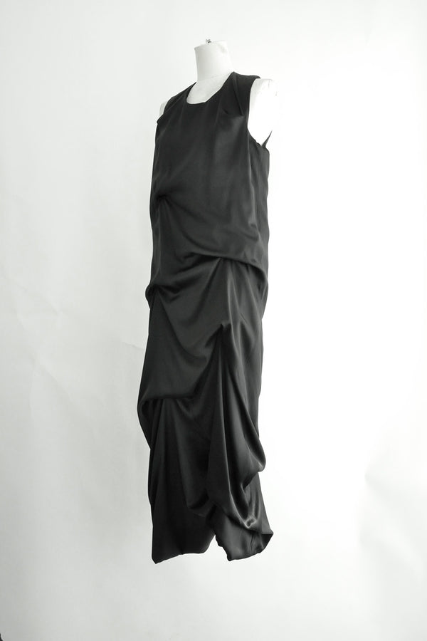 MOOVEMENT DRESS