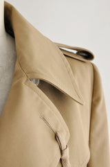 FITTED DOUBLE BREASTED COAT
