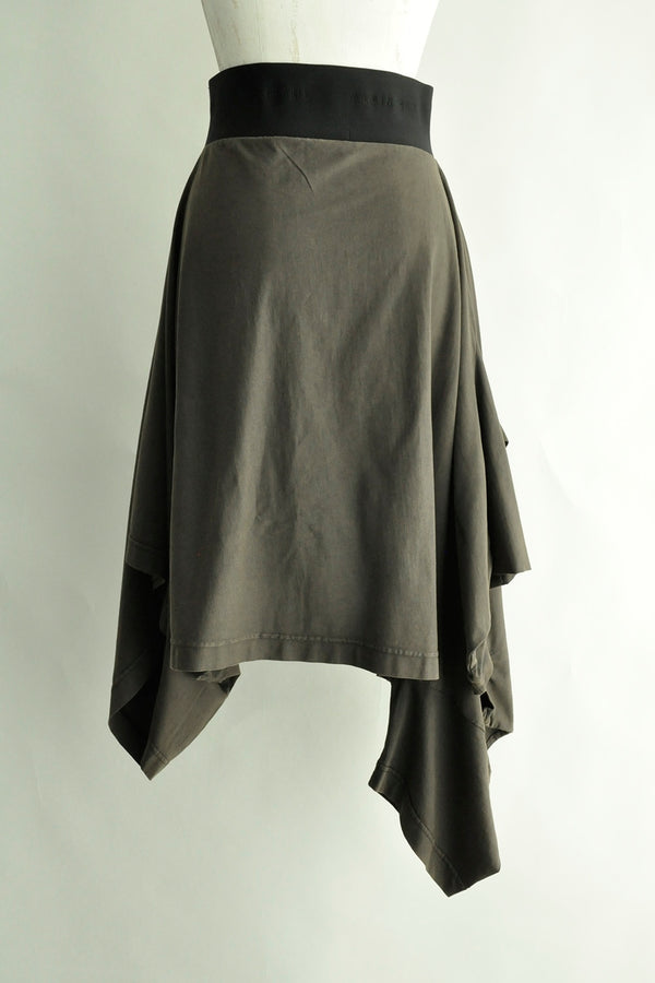 PIVOTE T-SHITS SKIRT