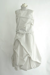 MOVEMENT HIGH NECK SLEEVELESS TOP