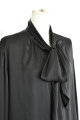 RUNO BOW TIE COLLAR SHIRT