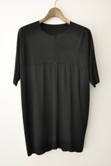 OVERSIZED ONE-PIECE SHORT SLEEVE T-SHIRT - BLACK