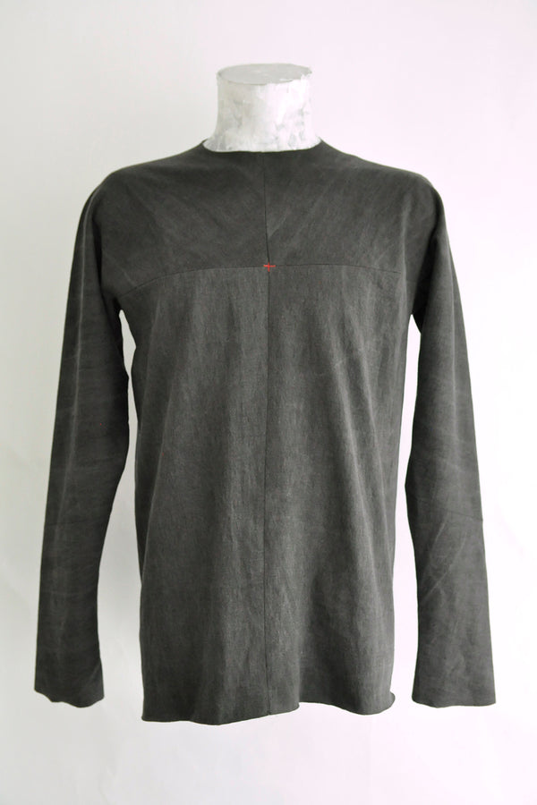 ONE-PIECE LONG SLEEVE T-SHIRT / CARBON