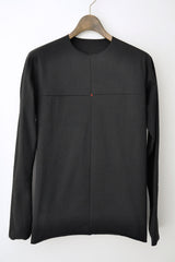 ONE-PIECE LONG SLEEVE T-SHIRT - BLACK