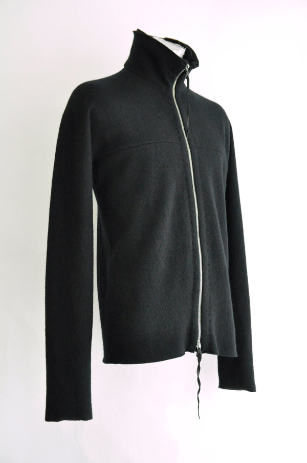 ZIPPED TALL COLLAR SHIRT