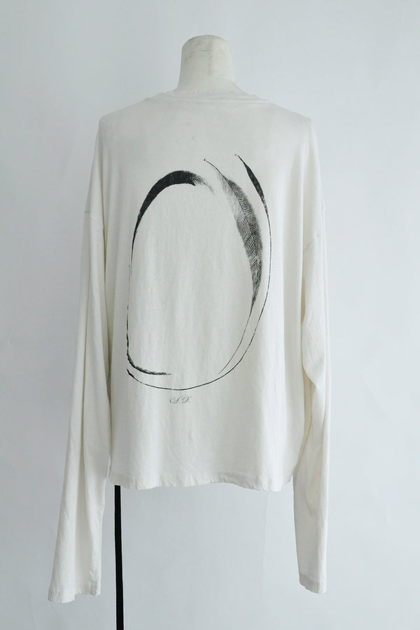 EMIL RELAX FIT LONG SLEEVE BOXY T-SHIRT WITH "INFINITY FEATHERS"