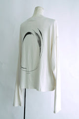 EMIL RELAX FIT LONG SLEEVE BOXY T-SHIRT WITH "INFINITY FEATHERS"