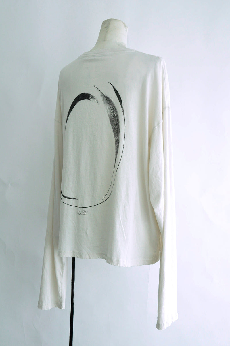 EMIL RELAX FIT LONG SLEEVE BOXY T-SHIRT WITH "INFINITY FEATHERS"