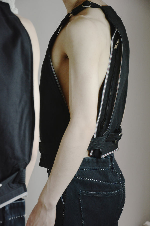 SELF-EDGE TAILORED VEST BAG