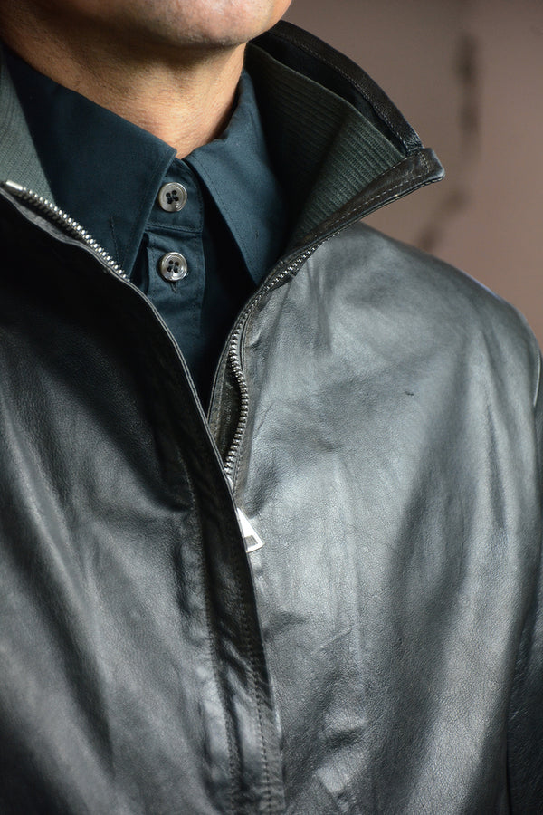 OBJECT DYED SEMI-ARMHOLE LEATHER BOMBER