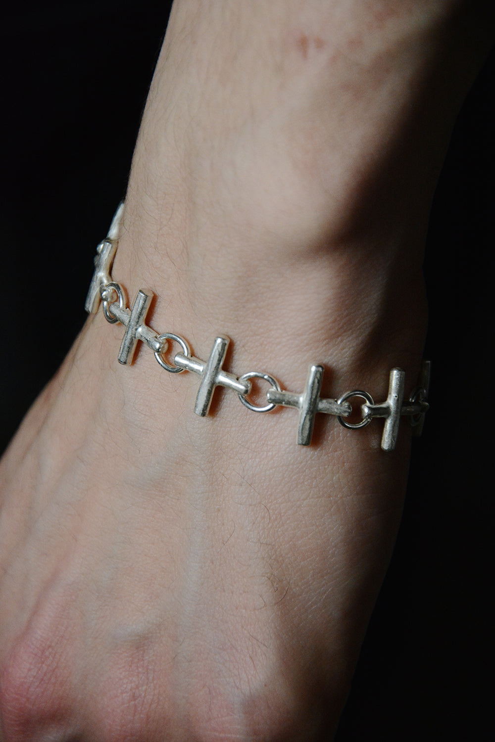 一番の贈り物 MULTIPLE CROSS SILVER BRACELET – Lift Daikanyama アクセサリー