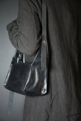 MIDIUM RECTANGULAR SHOULDER BAG / BLACK