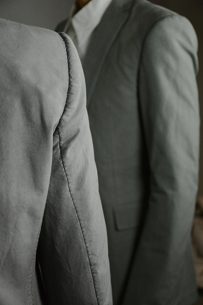 OBJECT DYED UNLINED, VISIBLE MELTLOCK, 1 BUTTON JACKET