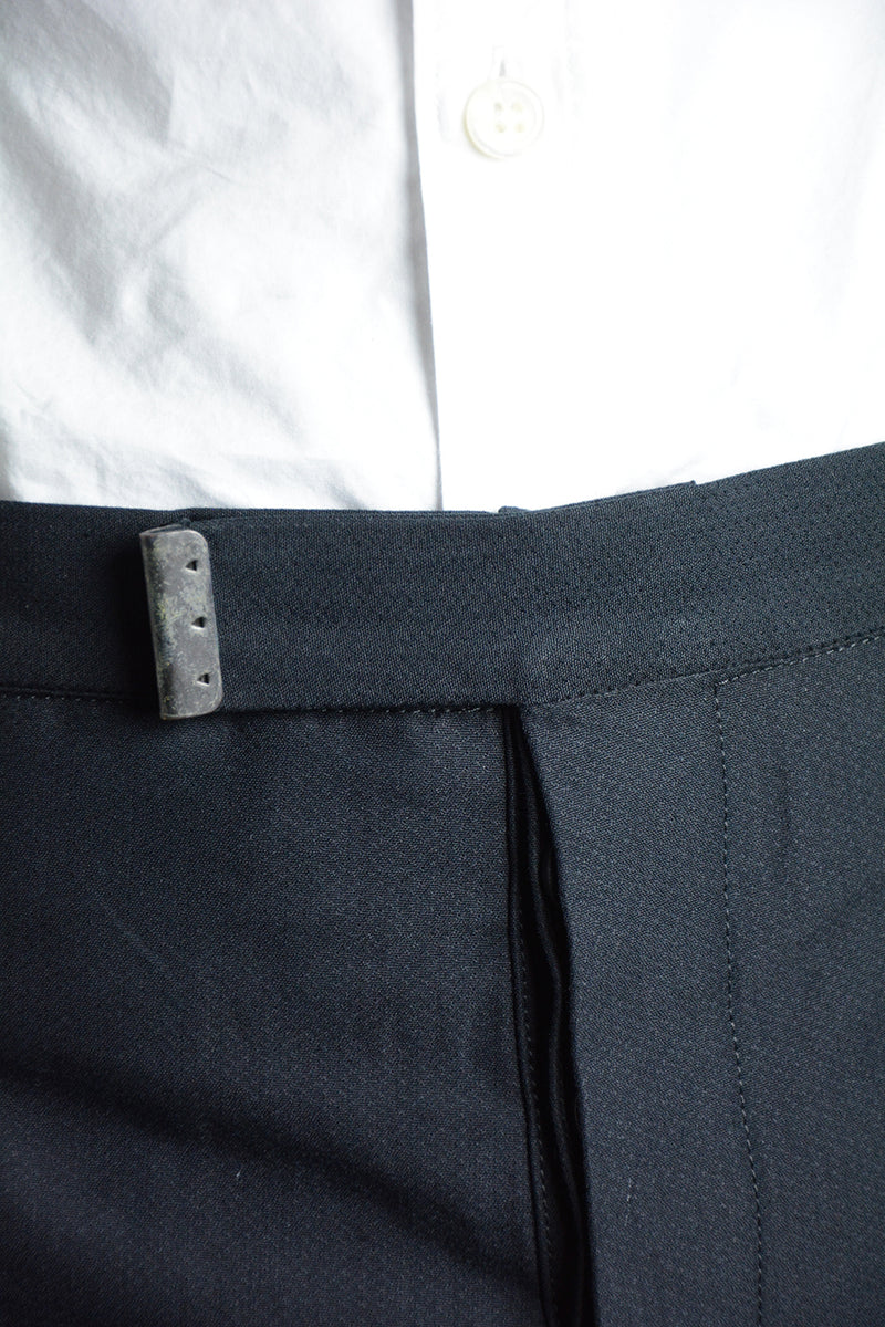 OVERLOCK INS BREADSTICK TROUSERS