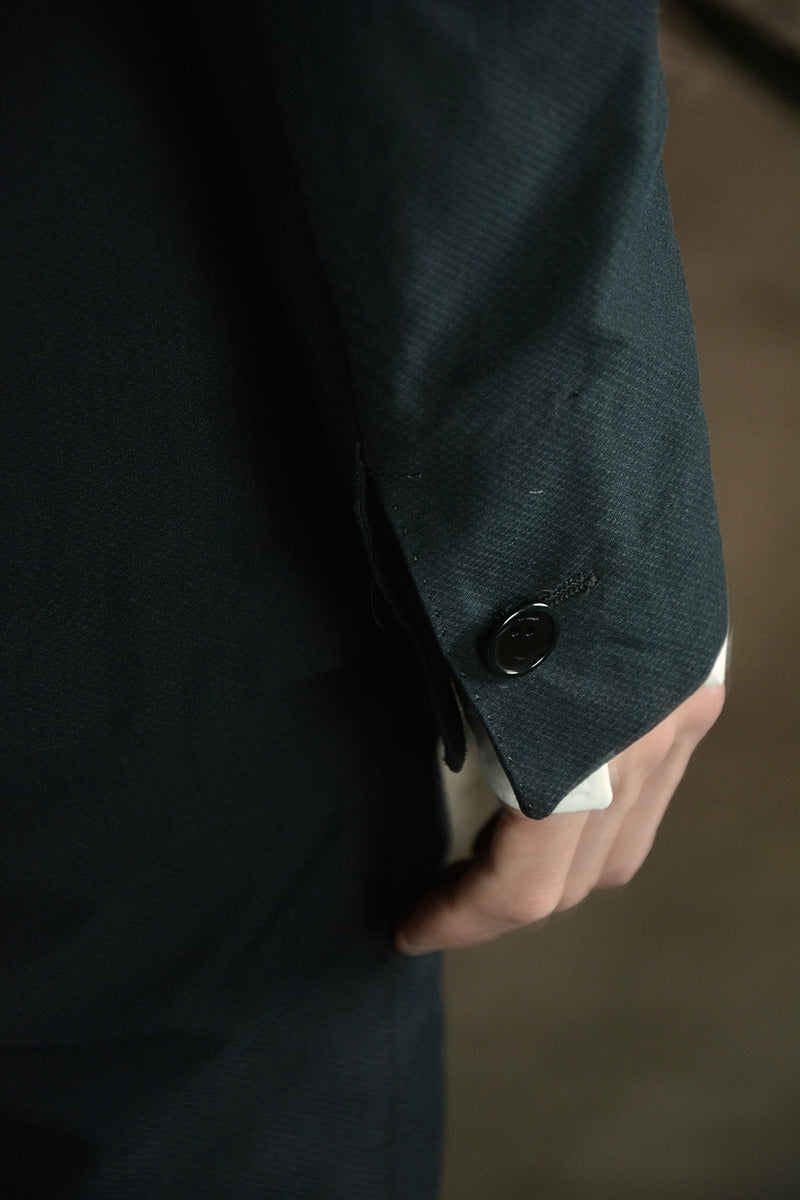 VISIBLE MELTLOCK, ONE-PIECE DEAD END 1B JACKET