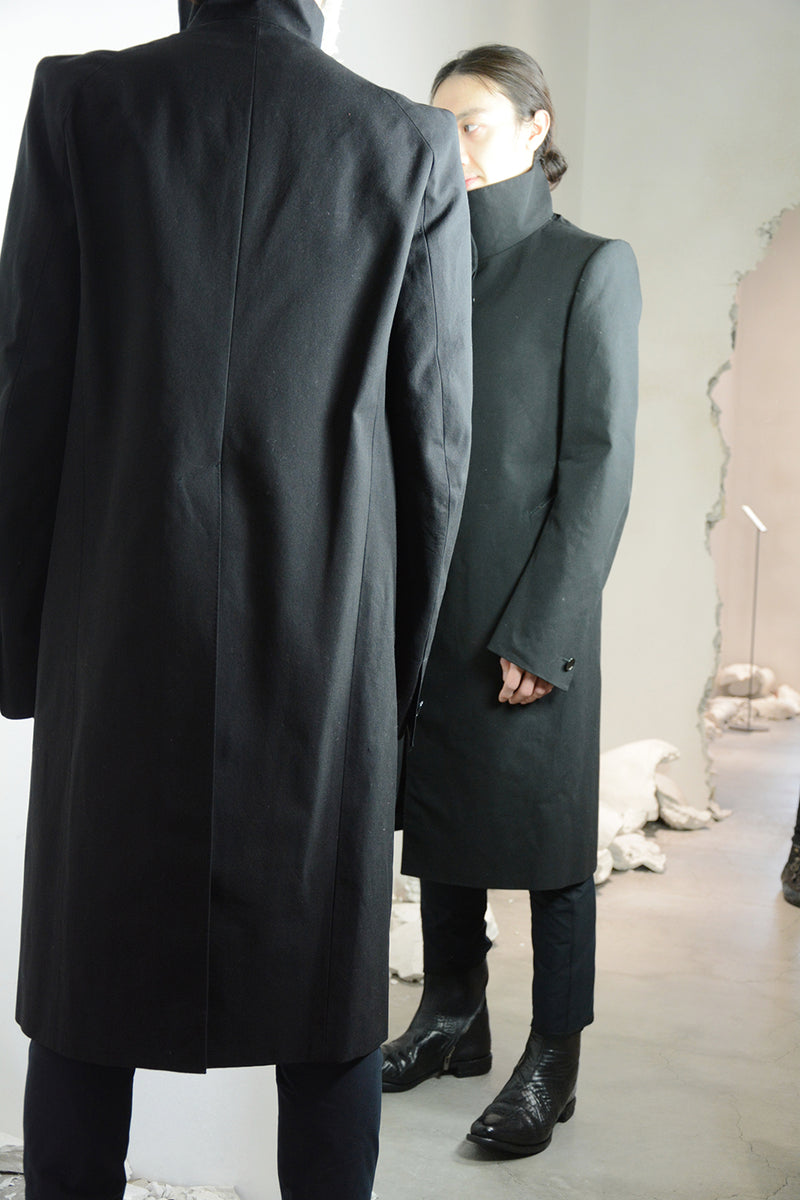 BACK RAGLAN HIGH NECK LINED COAT