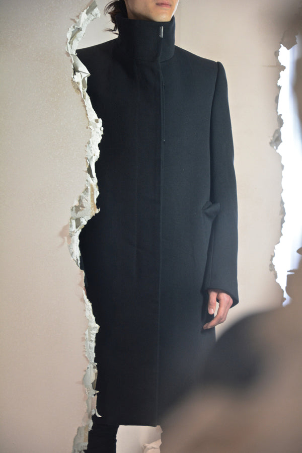 BACK RAGLAN HIGH NECK LINED COAT