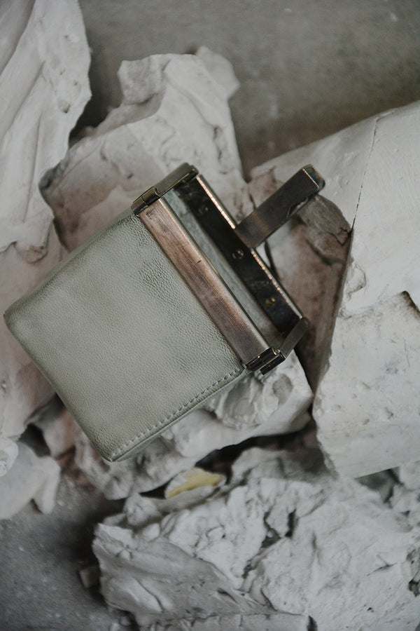 O.DYED MULTI-DIM. LEATHER PURSE