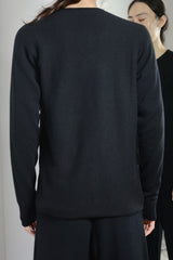 MANDARIN COLLAR ARCHED SHOULDER SHIRTS
