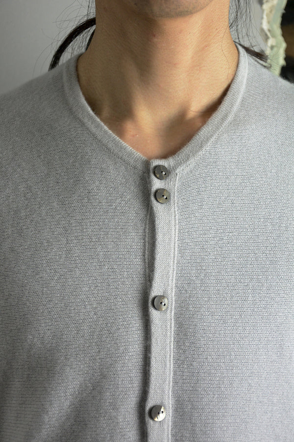 MANDARIN COLLAR ARCHED SHOULDER SHIRTS
