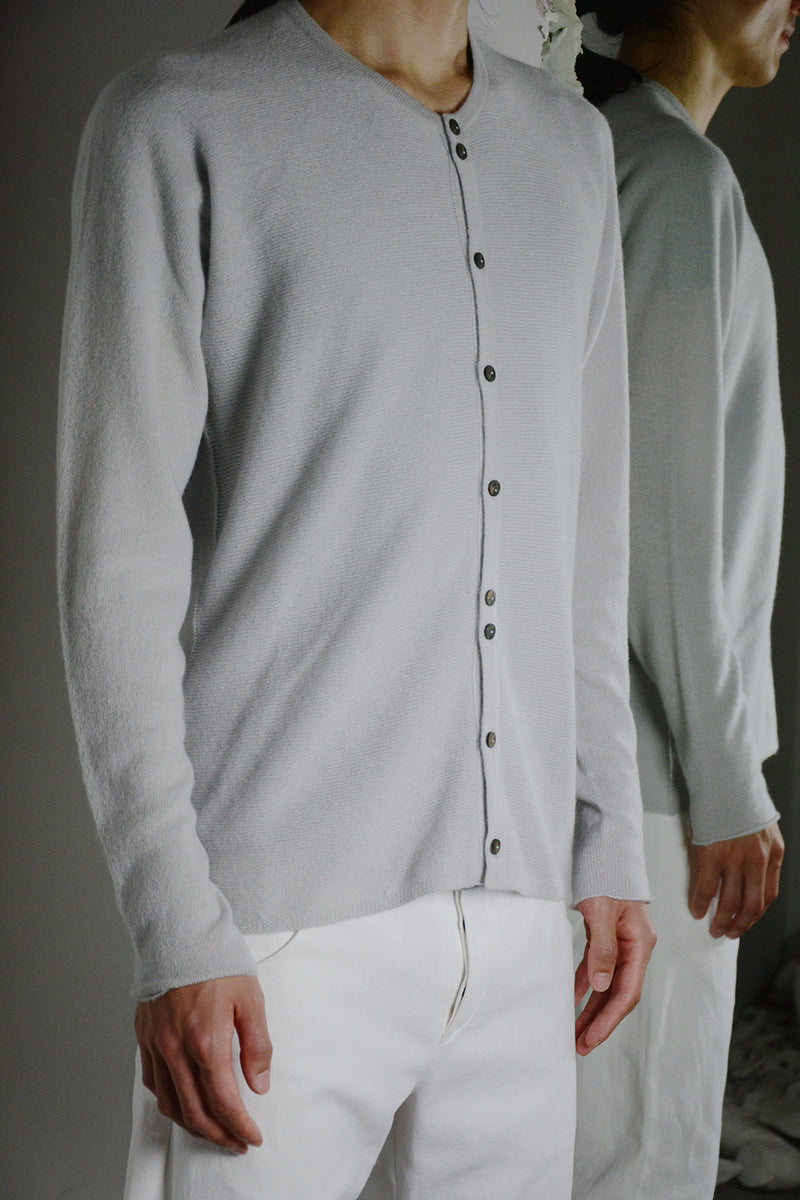 MANDARIN COLLAR ARCHED SHOULDER SHIRTS