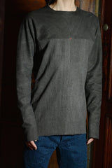 ONE-PIECE LONG SLEEVE T-SHIRT / CARBON