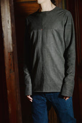 ONE-PIECE LONG SLEEVE T-SHIRT / CARBON