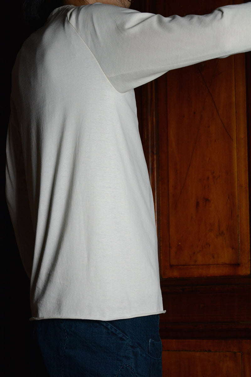 HENLEY RAGLAN LONG SLEEVE MEDIUM FIT T-SHIRT / NATURAL