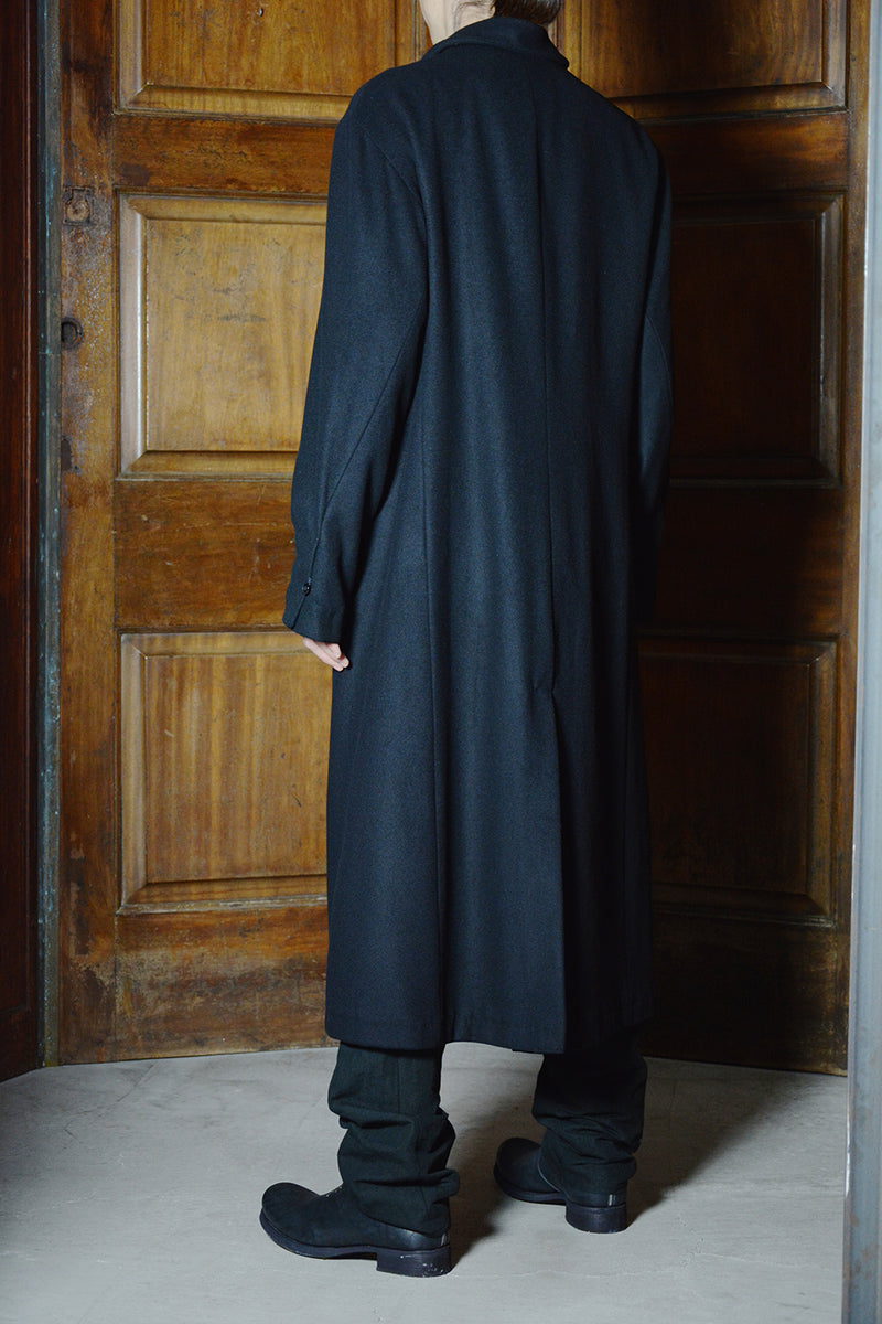 MEDIUM FIT STRAIGHT COAT