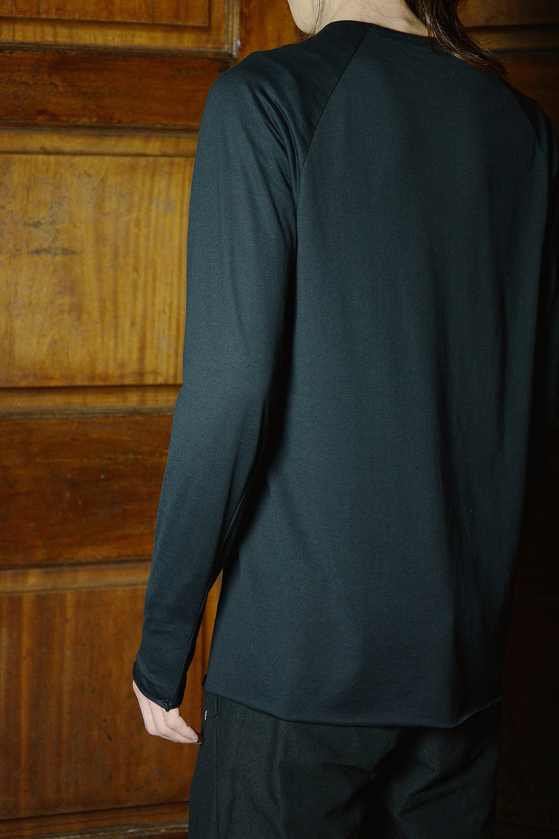 HENLEY RAGLAN LONG SLEEVE MEDIUM FIT T-SHIRT / BLACK