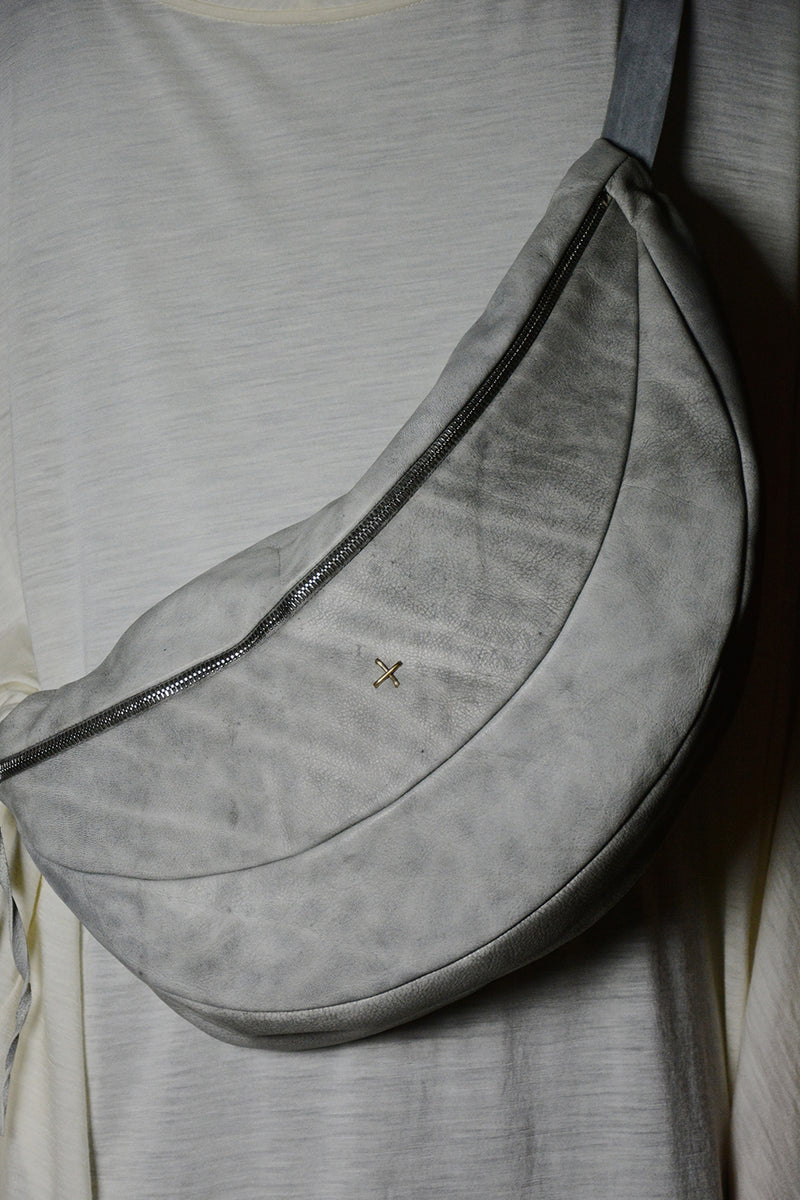 LARGE SLICE BELT BAG