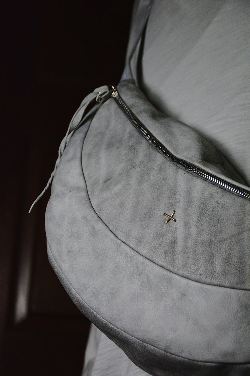 LARGE SLICE BELT BAG