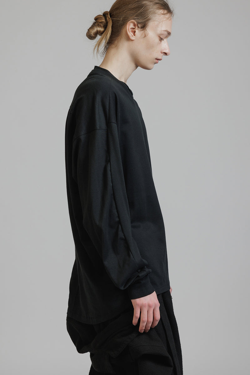 LONG SLEEVE T-SHIRTS