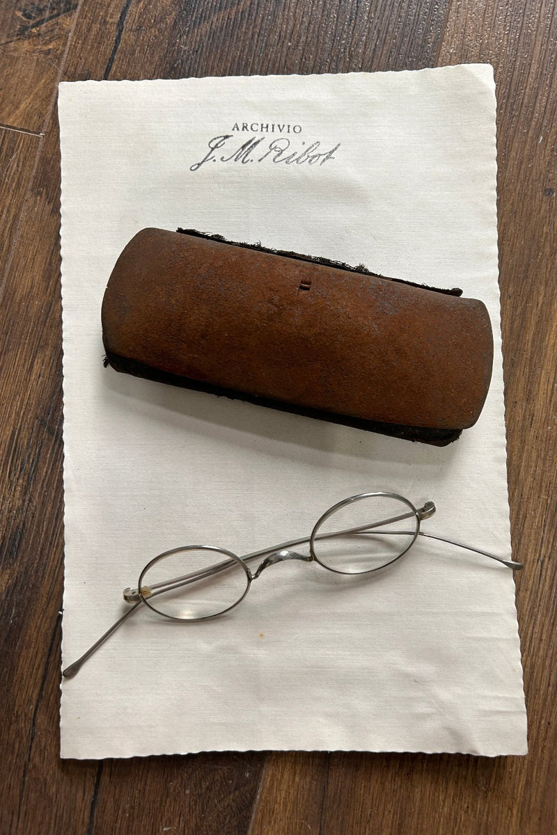 ANTIQUE GLASSES